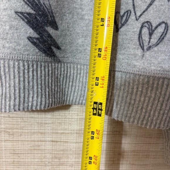 BumbleBella by Jill Martin Women's Top Sweater Sz XS Graphic Grey A617016 - Picture 7 of 11